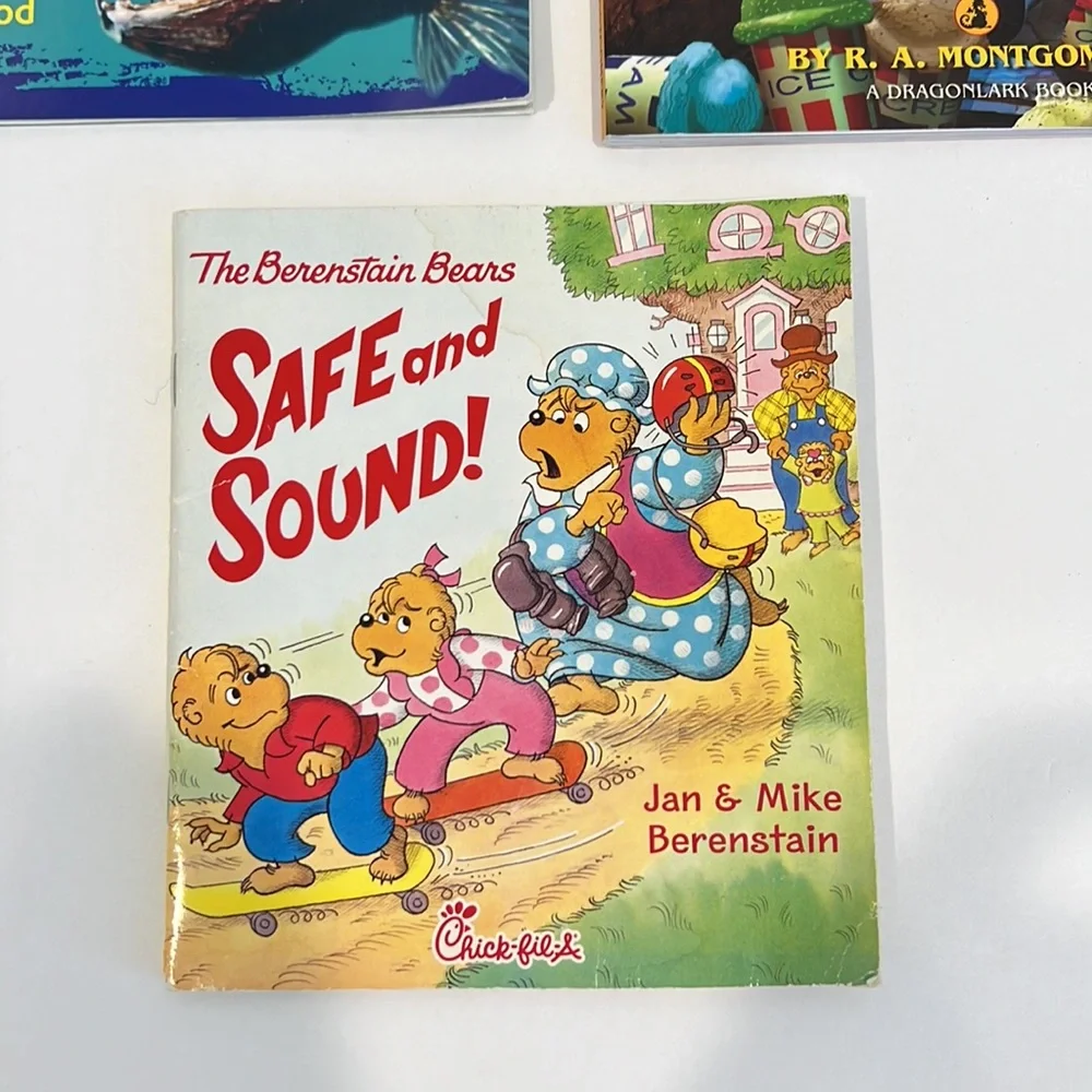 Kids Books: Ocean Monsters, Choose Your Own Adventure Robot, Berenstain Bears